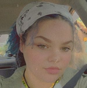 Meet your Posher, Mercedes